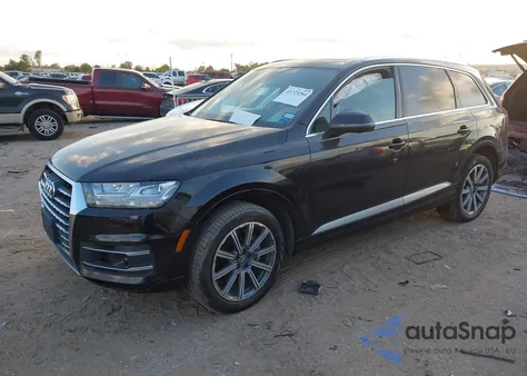 2018 Audi Q7 3.0T Premium из США, поврежденный, VIN WA1VAAF77JD008744